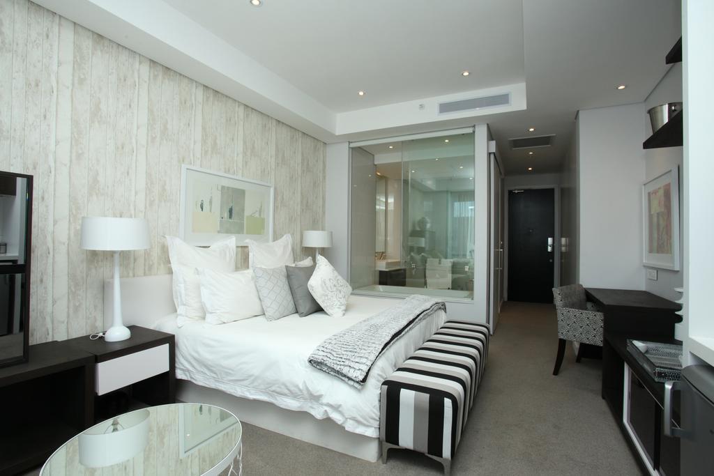 Luxury @ Sandton Skye Johannesburgo Exterior foto