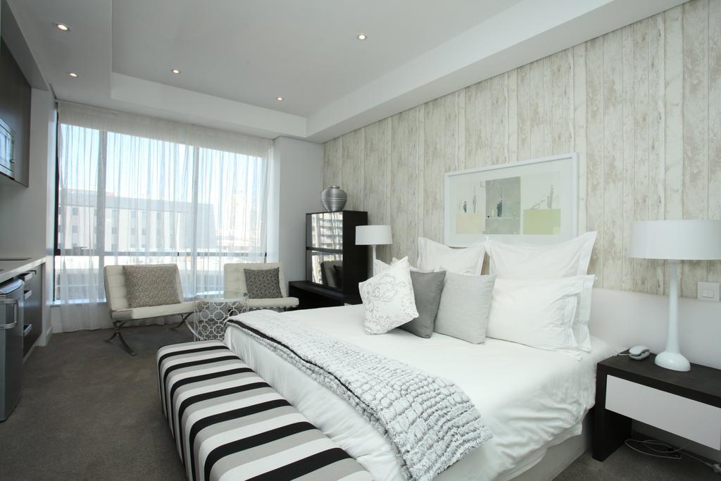 Luxury @ Sandton Skye Johannesburgo Exterior foto